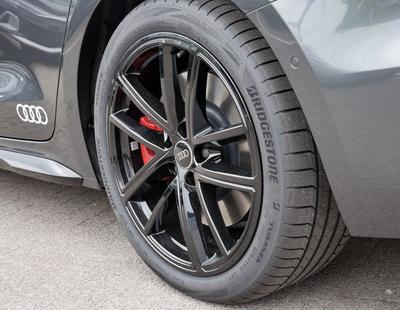 Audi A5 Avant e-hybrid (rechargeable) 367 s-Line Pack Tech Pro