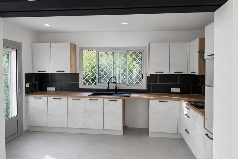 Maison - 122 m² - 5 pièces