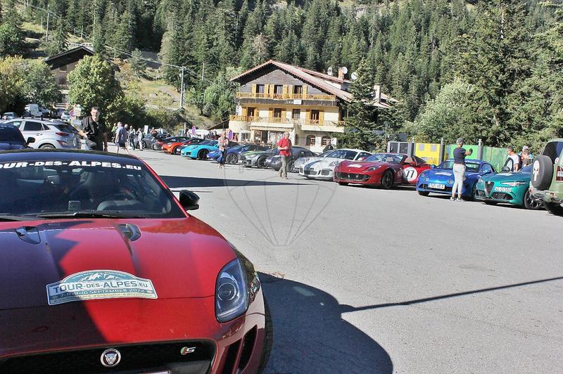 Appartement - 1 800 m² - 25 pièces