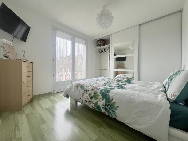 Maison - 140 m² - 7 pièces