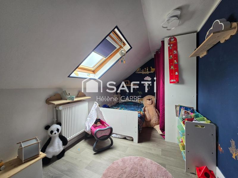 Maison - 90 m² - 5 pièces