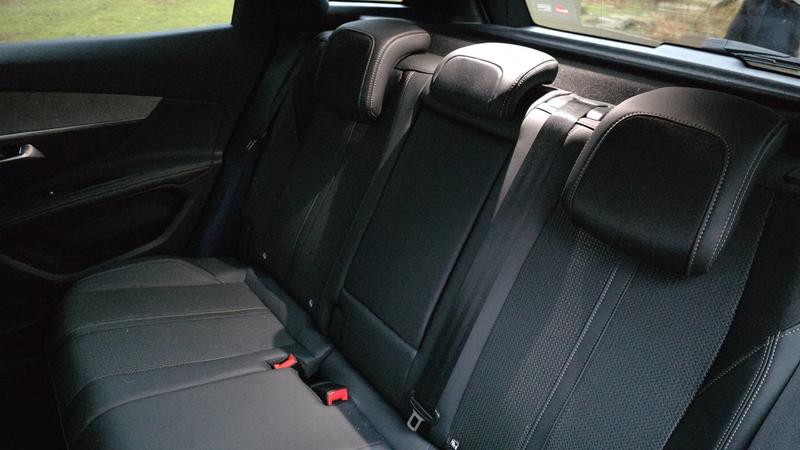 Peugeot 3008 1.2 Hybrid 136 e-Dcs6 Gt - Première main Automatique