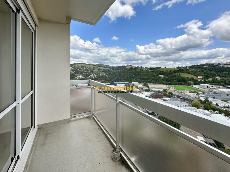 Appartement - 79 m² - 4 pièces