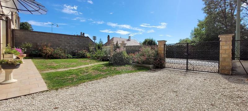 Maison - 138 m² - 5 pièces