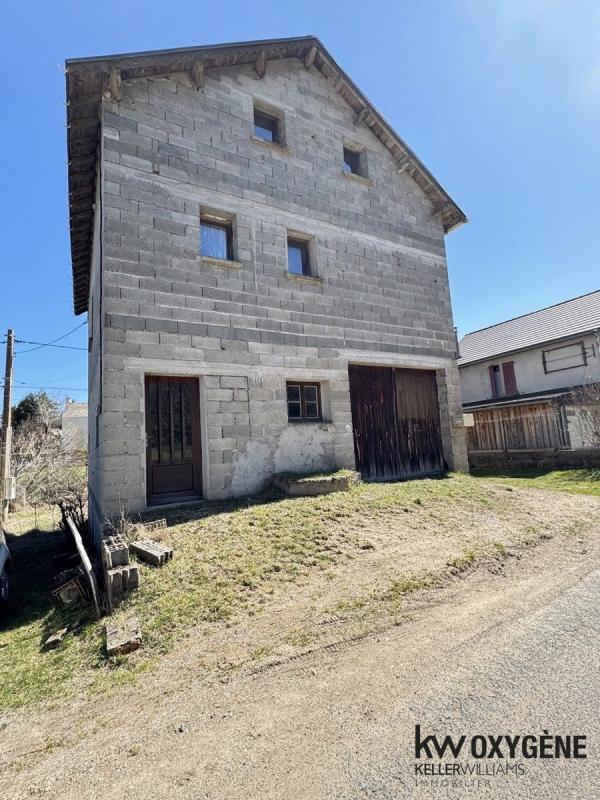 Maison - 77 m² - 6 pièces