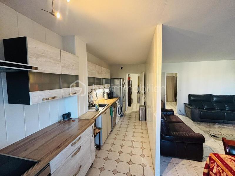 Appartement - 102 m² - 5 pièces