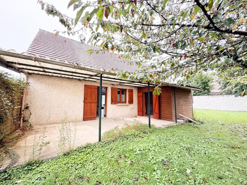 Maison - 88 m² - 4 pièces
