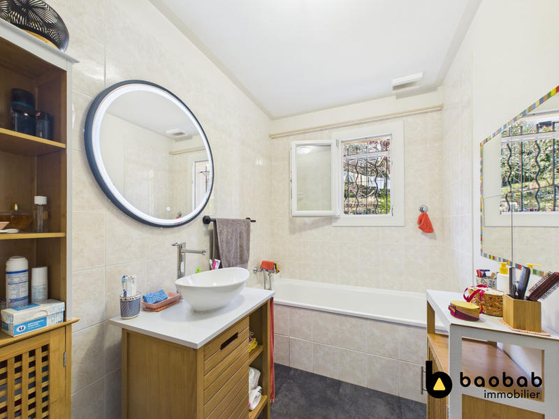 Maison - 91 m² - 4 pièces