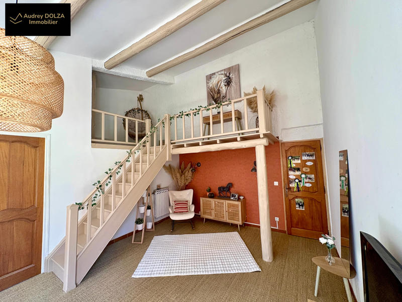 Propriété - 390 m² - 10 pièces