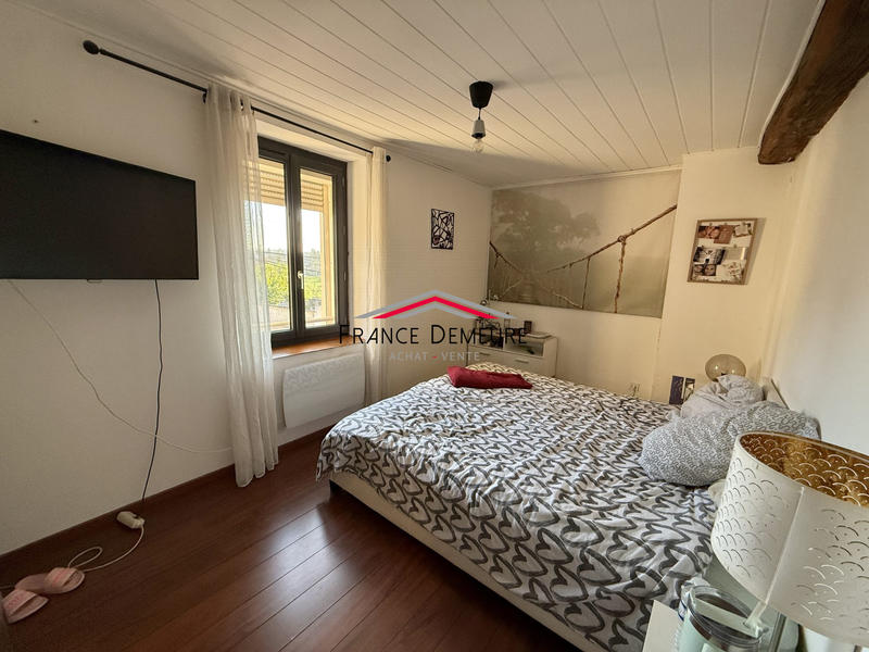 Maison traditionnelle - 108 m² - 5 pièces