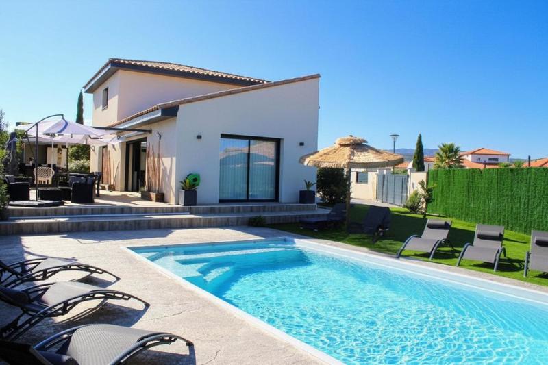 Villa - 140 m² - 5 pièces