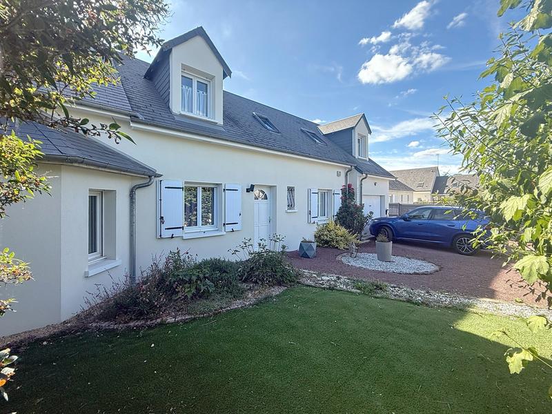 Maison - 160 m² - 8 pièces