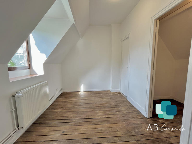 Maison - 75 m² - 5 pièces
