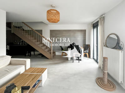 Duplex - 82 m² - 4 pièces