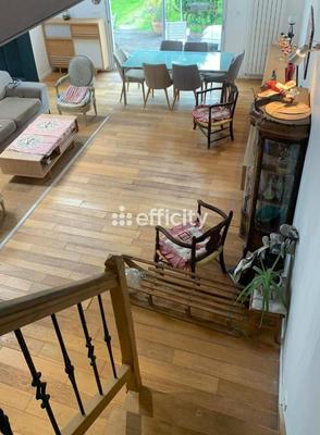 Maison - 134 m² - 6 pièces