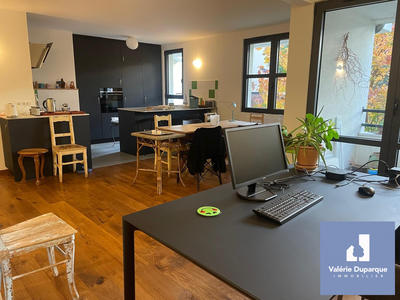 Appartement - 81 m² - 3 pièces