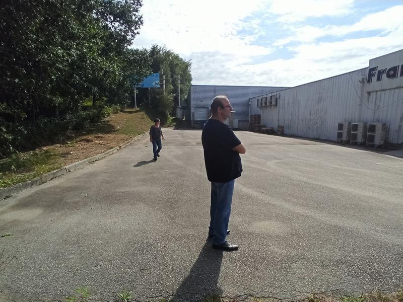 Local commercial - 1 030 m²