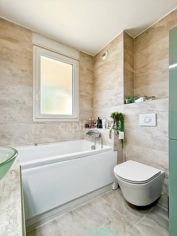 Appartement - 91 m² - 3 pièces