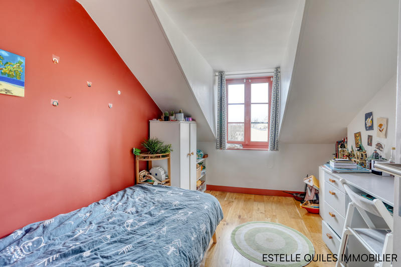 Appartement - 93 m² - 4 pièces