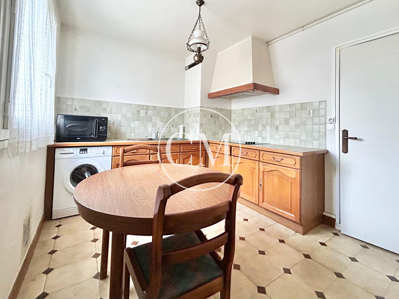 Appartement - 87 m² - 3 pièces