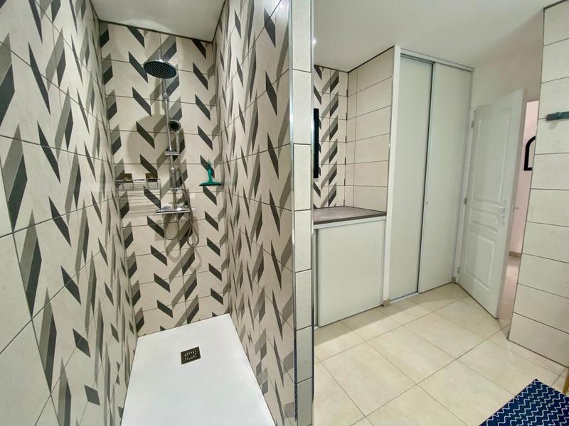 Maison - 94 m² - 4 pièces