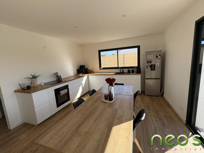 Maison - 83 m² - 5 pièces