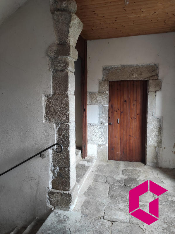 Ferme - 300 m² - 9 pièces