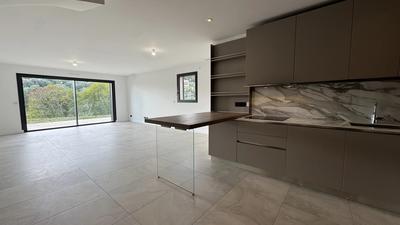 Villa - 140 m² - 6 pièces