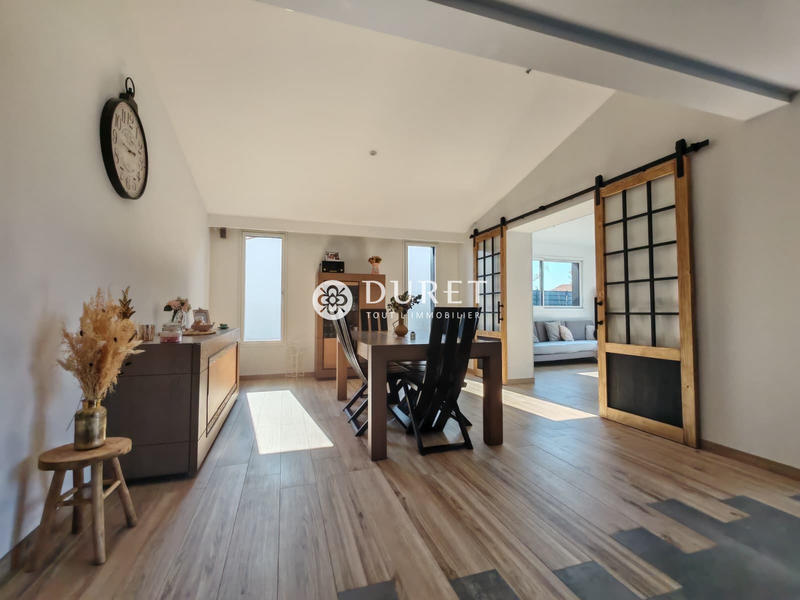 Maison - 178 m² - 9 pièces