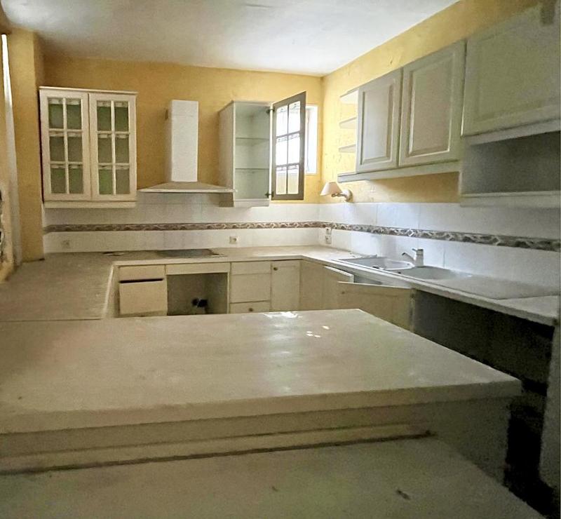 Immeuble - 264 m² - 9 pièces