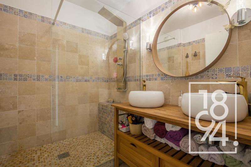 Appartement - 85 m² - 4 pièces