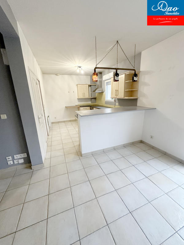 Maison - 83 m² - 5 pièces