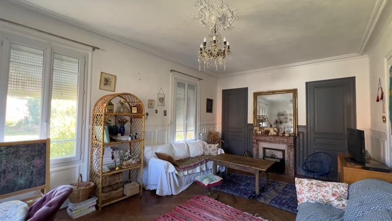 Maison bourgeoise - 163 m² - 8 pièces