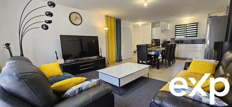 Maison - 80 m² - 4 pièces