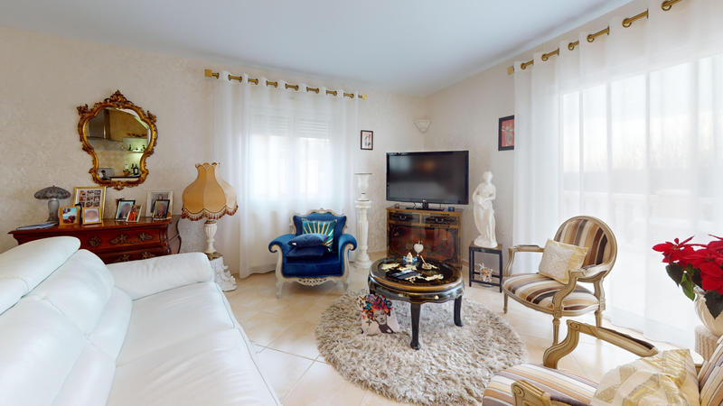 Maison - 118 m² - 4 pièces