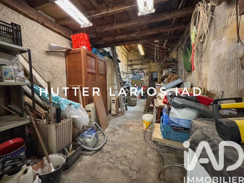 Maison - 220 m² - 9 pièces