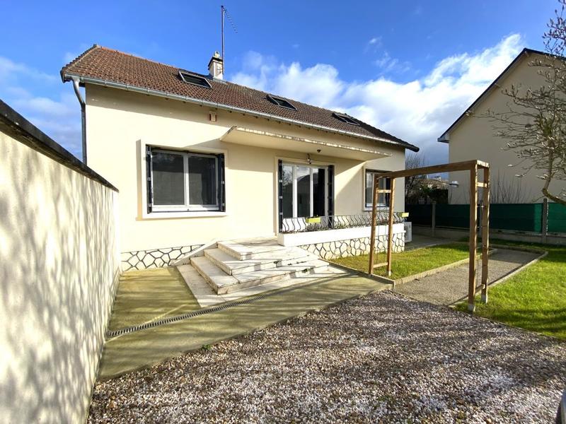 Maison - 108 m² - 5 pièces