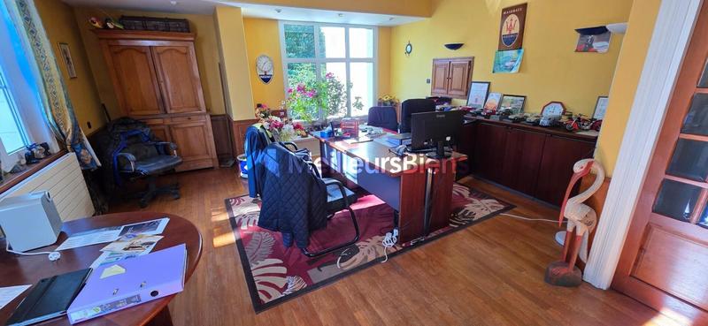 Maison de maîtres - 393 m² - 10 pièces