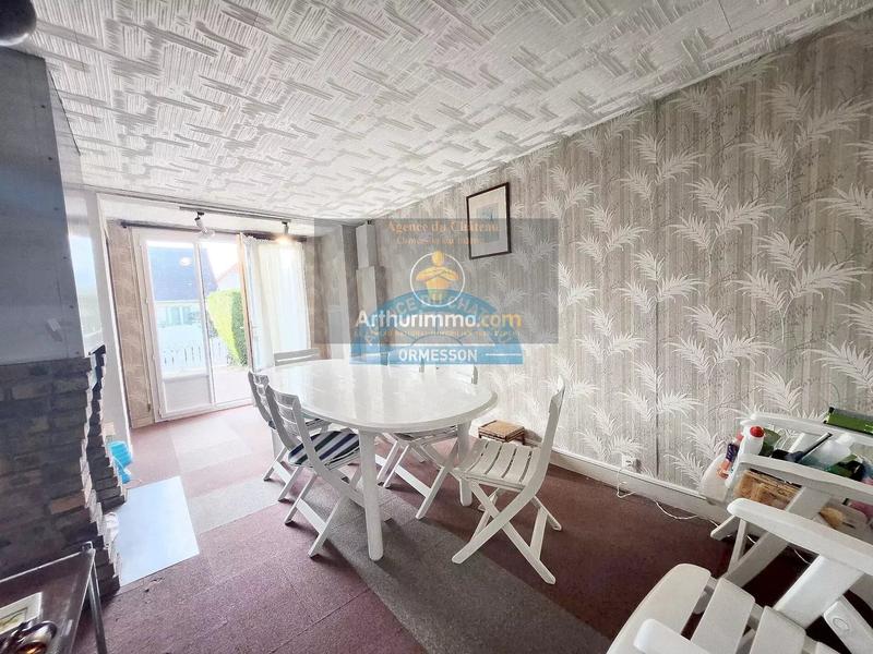 Maison - 95 m² - 5 pièces