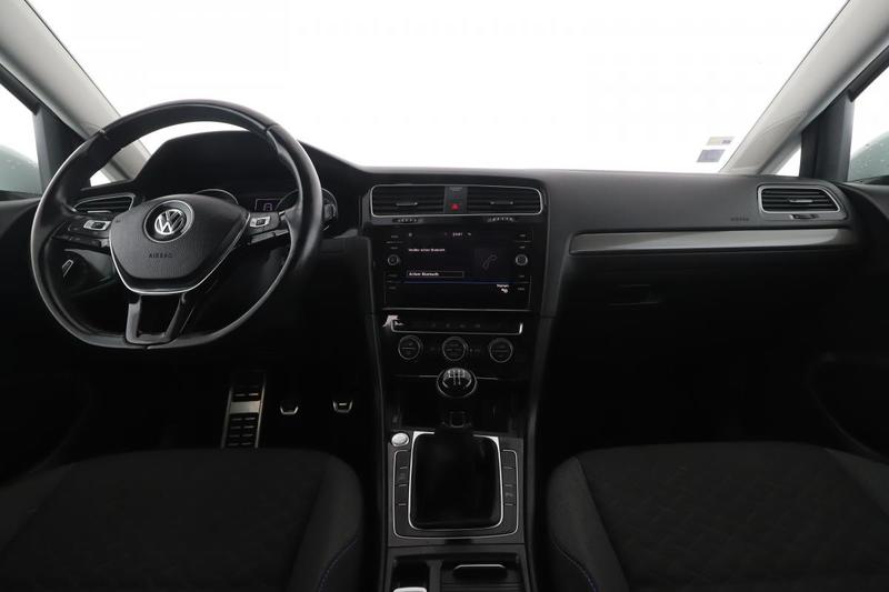 Volkswagen Golf VII 1.6 Tdi BlueMotion Tech Connect 115 ch