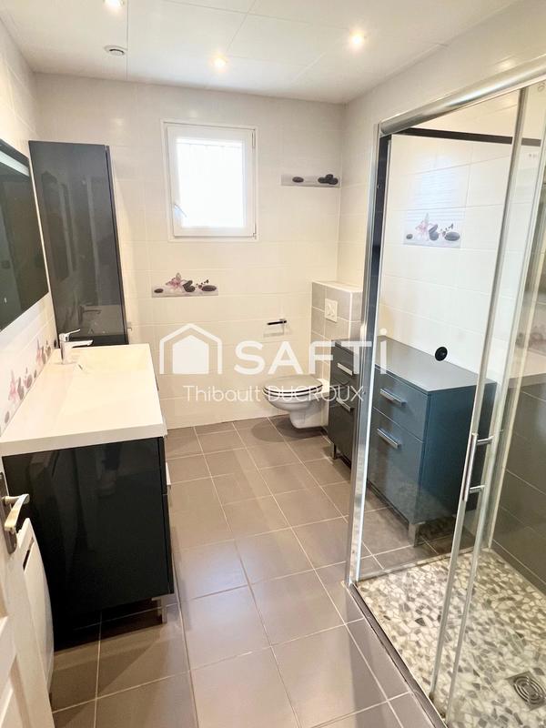 Maison - 157 m² - 8 pièces