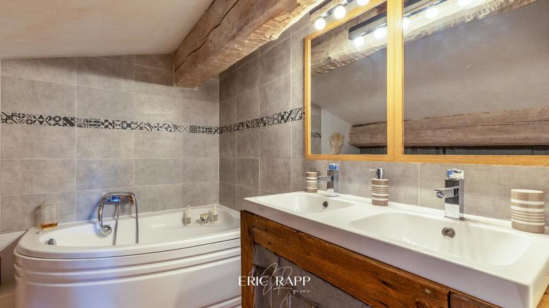 Maison - 133 m² - 6 pièces