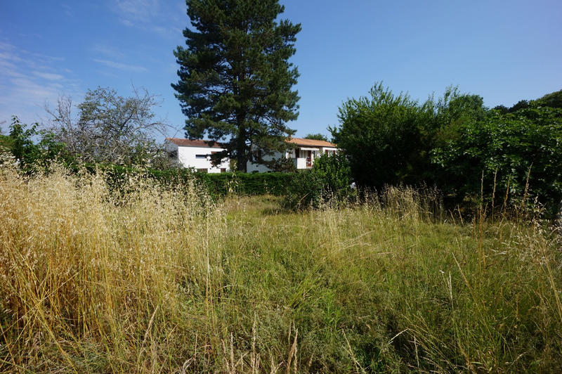 Terrain - 681 m²