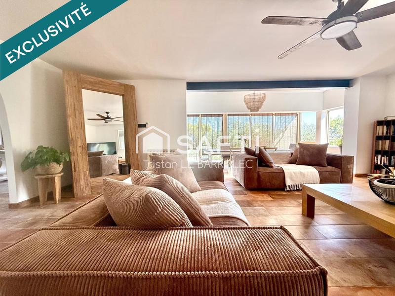 Maison de maîtres - 250 m² - 8 pièces