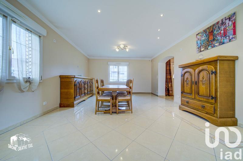 Maison - 191 m² - 7 pièces