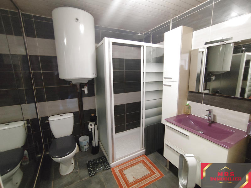 Appartement - 85 m² - 4 pièces