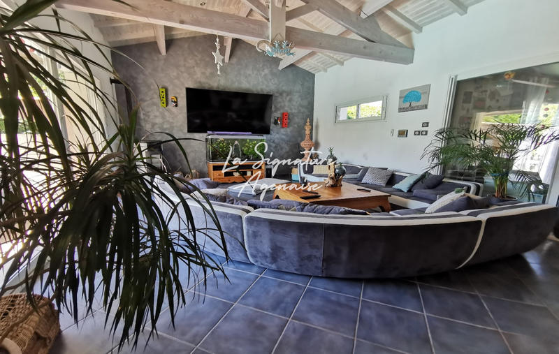 Maison - 152 m² - 7 pièces