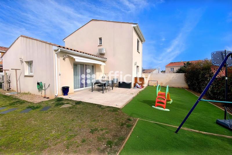 Maison - 90 m² - 4 pièces