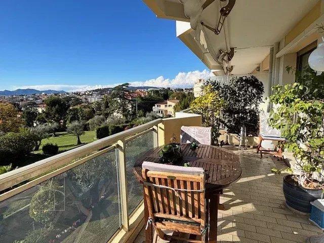 Appartement - 78 m² - 3 pièces