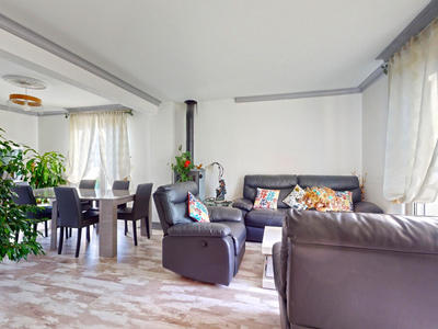 Viager - Maison - 170 m² - 8 pièces